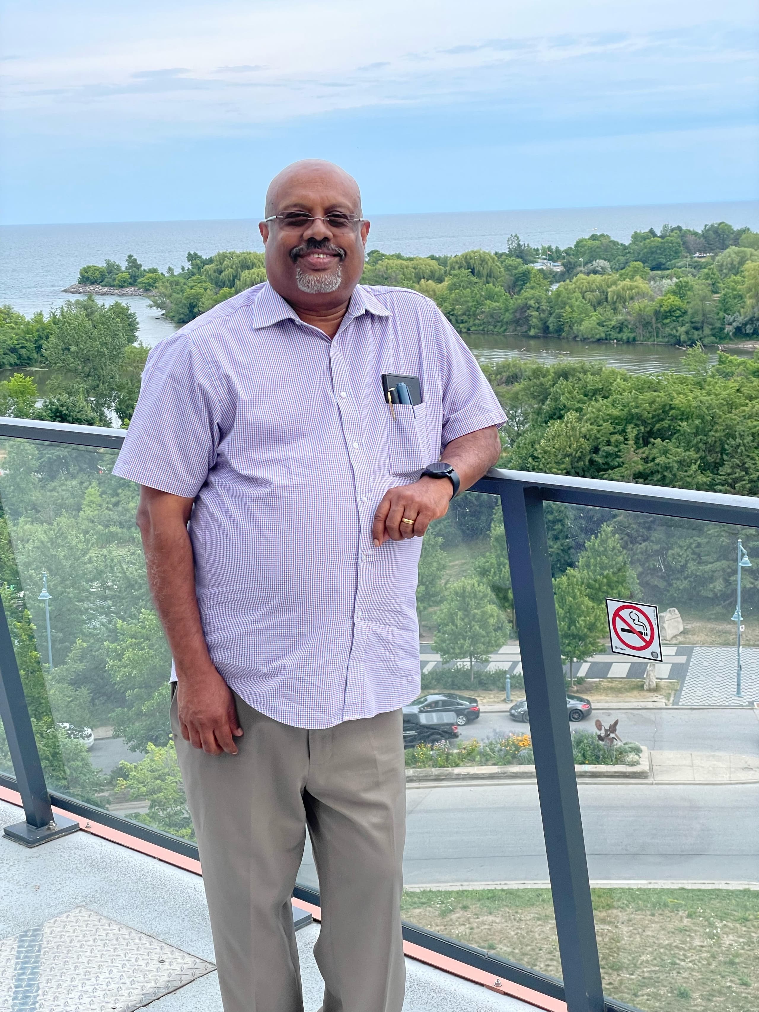 Pastor Mano Tharmalingam - Senior Pastor